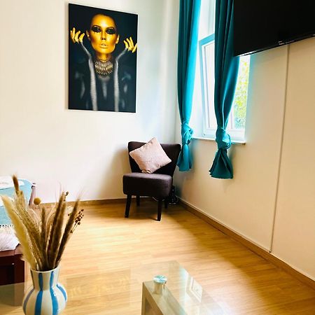 Kunstviertel Apartment Am Kanal Leipzig Buitenkant foto